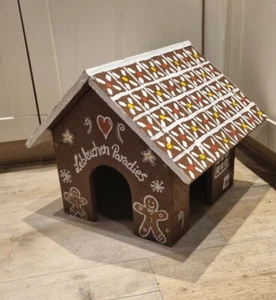 NEU Meerschweinchen Hase Kaninchen Haus Lebkuchenhaus Lebkuchen HANDARBEIT - Bild 1 von 2