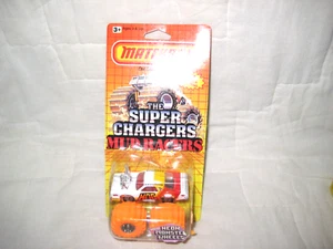 Supercargadores MIP Matchbox SC13 Chevy Pro Stocker Hog con neumáticos naranja neón - Imagen 1 de 6