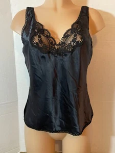 Vtg Wondermaid Silky SOFT SATIN Camisole Top Black Floral Lace Whimsigoth 36 - Picture 1 of 10