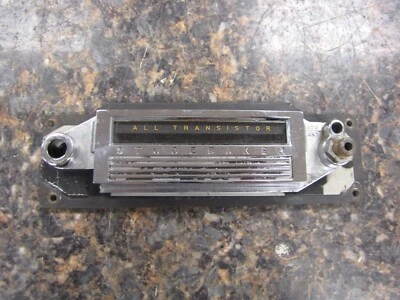 复古 Studebaker Lark 1963 - 64 AM 收音机 铬 面板 边框装饰 零件 原始设备制造商 — 第 1/4 张图片