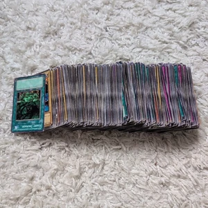 Yu-Gi-Oh! Card Bundle 365 Cards - Picture 1 of 14