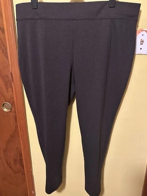 Pantalones informales grises para mujer Studio Works 3X Plus Foto 1 de 4