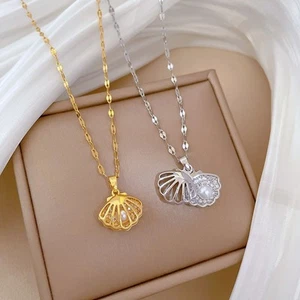 Leichte und elegante Muschel Perlenkette mit Zirkon und Diamant Akzenten - Picture 1 of 14