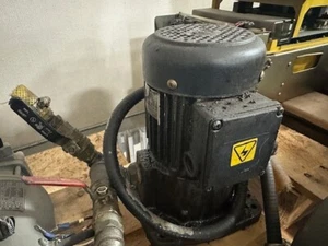 coolant pump for  Johnford  CNC Machining center - Picture 1 of 2