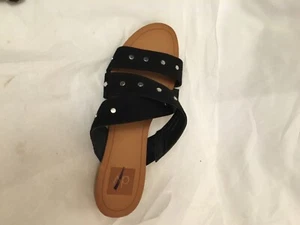 DOLCE VITA STUDDED BLACK LEATHER WOMENS SLIDES SANDALS US 7 - Picture 1 of 6