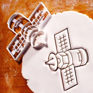 Satellite cookie cutter - spacecraft rocket Apollo lunar space galaxy astronaut - Picture 1 of 6