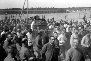 pnl-64 Russian Funeral, Schneidemuhl Prisoner Of War Camp c1917. Photo - Picture 1 of 1