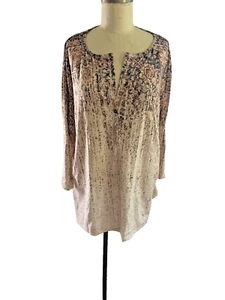 XXL Women’s Print Blouse - Picture 1 of 4