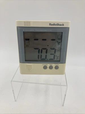 RadioShack 631026 Large Display Indoor Outdoor Wireless Thermometer Display Only - Image 1 of 4