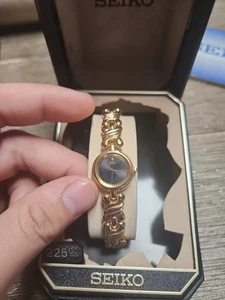 Orologio vintage Seiko donna elegante con cinturino fantasia 4N00-0588 nuovo vecchio magazzino - Foto 1 di 6