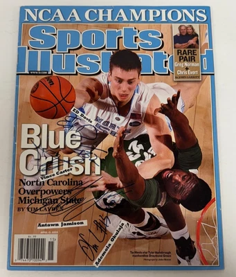 Revista Sports Illustrated - Tacones alquitranados UNC: Blue Crush - Autografiados Foto 1 de 3