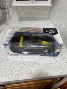 1/18 Maisto Ferrari Monza SP1 Silber Neu Mit Box 12 $ Versand - Bild 1 von 8