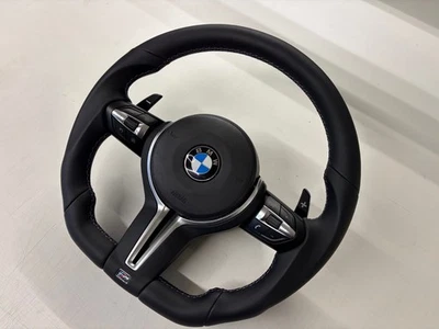 Volant CUSTOM BMW M SPORT F10 F11 F12 F13 F06 F01 F02 M5 M6 FOND PLAT - Image 1 of 4