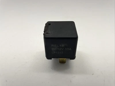 ♻️ Triumph 955 Tiger 955i 2001 - 2006 4 Pin Relay ♻️ - Image 1 of 4