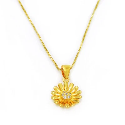 Collana con Ciondolo Margherita in Argento Placcato Oro e Zirconi Bianchi - Immagine 1 di 4