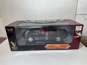 Road Signature 1967 Chevy Camaro Z/28 Black (NO STRIPES) 1:18 Diecast NEW NIB - Picture 1 of 7
