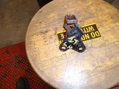 Yamaha IT 465 1981 LH foot peg - Изображение 1 из 3