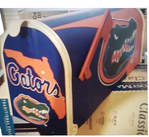 Florida Gators Briefkasten~TRIKOTS~MÜTZEN~HELME~KEINE LACKIERUNG~KEIN VERBLASSEN~COLLEGE FOOTBALL - Bild 1 von 4