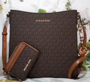 2 PC SET Michael Kors JET SET Travel LG Messenger X-body BAG & WALLET BROWN Sig - Picture 1 of 22