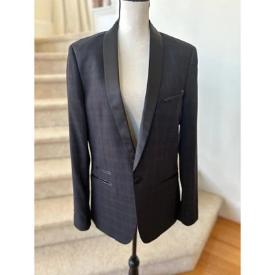 Blazer de un solo botón con cuello chal a cuadros y satinado negro cachemir y gris Foto 1 de 4