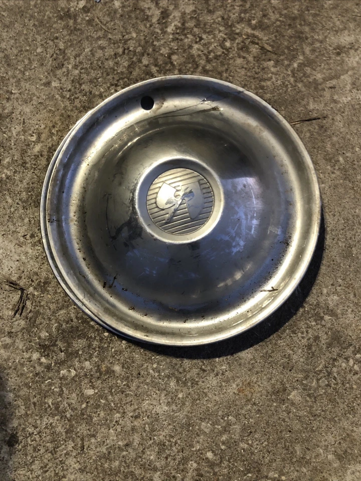 Tapacubos Kaiser 1951 1952 1953 1954 Foto 1 de 1