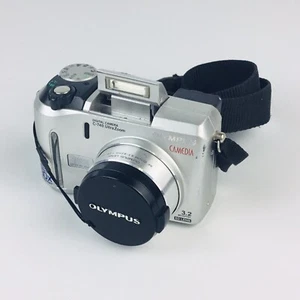 Olympus CAMEDIA C-740 Ultra Zoom 3.2MP Digital Camera - Silver - Picture 1 of 6