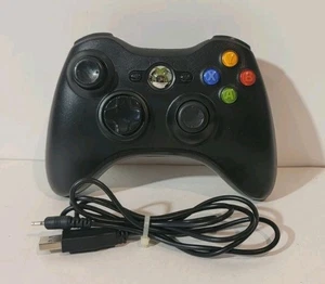 Microsoft Xbox 360 Wireless Controller Black W/ Battery Pack And Cable - Picture 1 of 5