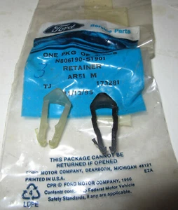 Fuel Line Retainer Clip Fit Ford N802239-S N806191-S1901 n806190-s1901 5/16 Tube - Picture 1 of 5