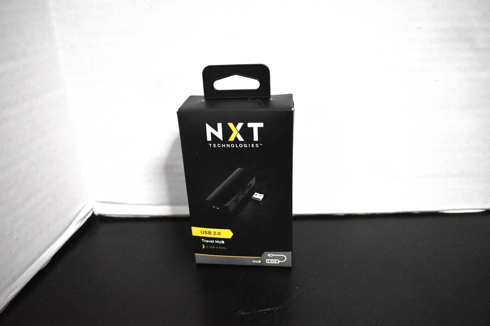 NXT Technologies 24401668 USB 2.0 Hub 4 Ports Black