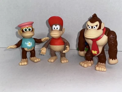 Figura Takara 1999 Donkey Kong & Diddy 4" y Dixie Donkey Family Foto 1 de 4