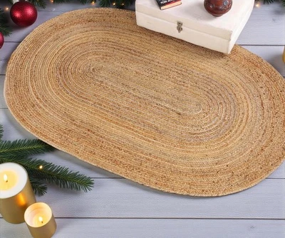 Alfombra de yute trenzada tejida a mano MDS Navidad - 2x4 pies ovalada, arpillera natural... Foto 1 de 4