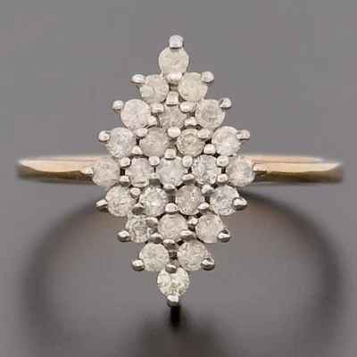 Anillo con racimo de diamantes de oro amarillo de 9 quilates talla N con sello Foto 1 de 4