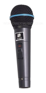 Soundlab Dynamic Handheld Microphone with Lead and ABS Carry Case - Picture 1 of 2