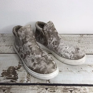 Fabletics Womens Sierra High Top Sneaker Taupe Crushed Velvet Slip On Shoe 6.5 - Picture 1 of 12