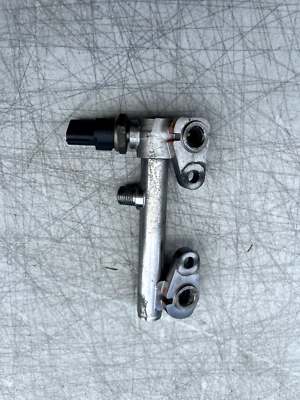 Subaru XV Crosstrek 2018 2,0 L motor inyector de combustible tubo de riel con sensor derecho OEM Foto 1 de 4