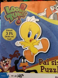 Looney Tunes Pal Size 46 Piece Tweety Bird by Pressman - Picture 1 of 1