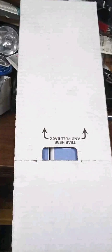 6 GE Warm White Medium Bi-pin t12 Fluorescent Light Bulb F20T12kBERVL-LTP - Image 1 of 4