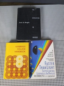 Lot of 3 books Physics Books - Read Read Read - Picture 1 of 15