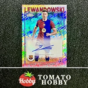 Topps Chrome UEFA 2024-25 Robert Lewandowski /52 Auto Topps Refractor Barcelona - Bild 1 von 2