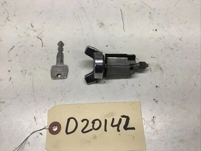 1977-1979 LINCOLN MARK V TILT STEERING COLUMN IGNITION TUMBLER & KEY - Image 1 of 4