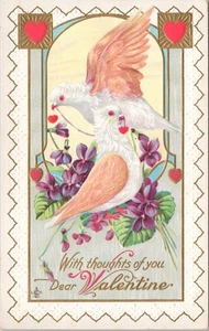 POSTAL DE SAN VALENTÍN 1912 - CON PENSAMIENTOS DE TI, QUERIDO SAN VALENTÍN - EN RELIEVE - PALOMAS - Imagen 1 de 2