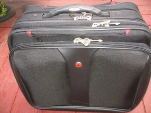 Wenger Luggage Swiss Gear Rolling 2 Piece Business Set, Black, Rolling Luggage - Picture 1 of 13