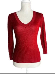 Top suéter Bebe rojo brillante cuello en V - Imagen 1 de 5