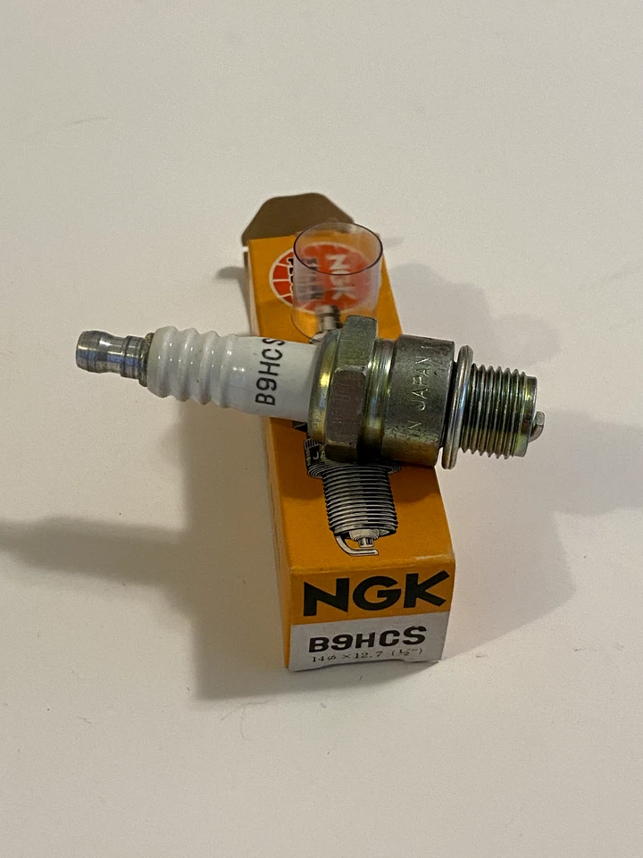 NEW NGK NICKEL SPARK PLUGS (QTY. 3) B9HCS FITS KAWASAKI H1 H2 - Image 1 of 1