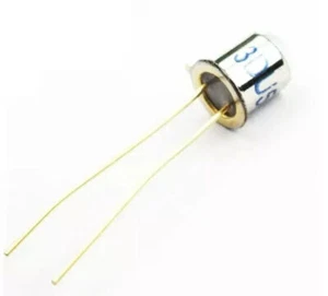 10PCS 3DU5 3DU5C Silicon Phototransistor Transistor / 2-feet Metal Package YL #F - Bild 1 von 4