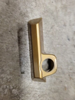 Cubierta de manija de herrajes de ventana abatible Pella SOLO bronce derecha 1993 1 derecha Foto 1 de 4