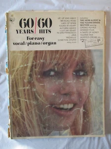 60 Years 60 Hits For Easy Vocal/Piano/Organ Sheet Music Book Fun-Way Giant 37-A - Picture 1 of 7