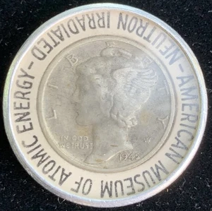1945 Silber Mercury Dime American Museum of Atomic Energy Neutron Irradiated - Bild 1 von 2