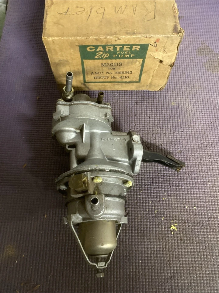 BOMBA DE COMBUSTIBLE CARTER M3011S PARA PRINCIPIOS DE 1960 AMC RAMBLER 6CYL EXCEPTO AMERICAN NOS OEM Foto 1 de 4