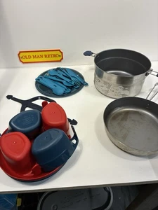 Quechua Camping Cookware Set 4 Person Pot Pan Plates Cups Cutlery  - Picture 1 of 7